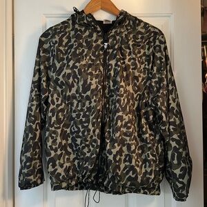 Victoria’s Secret PINK brand green camo windbreaker zip up jacket XS